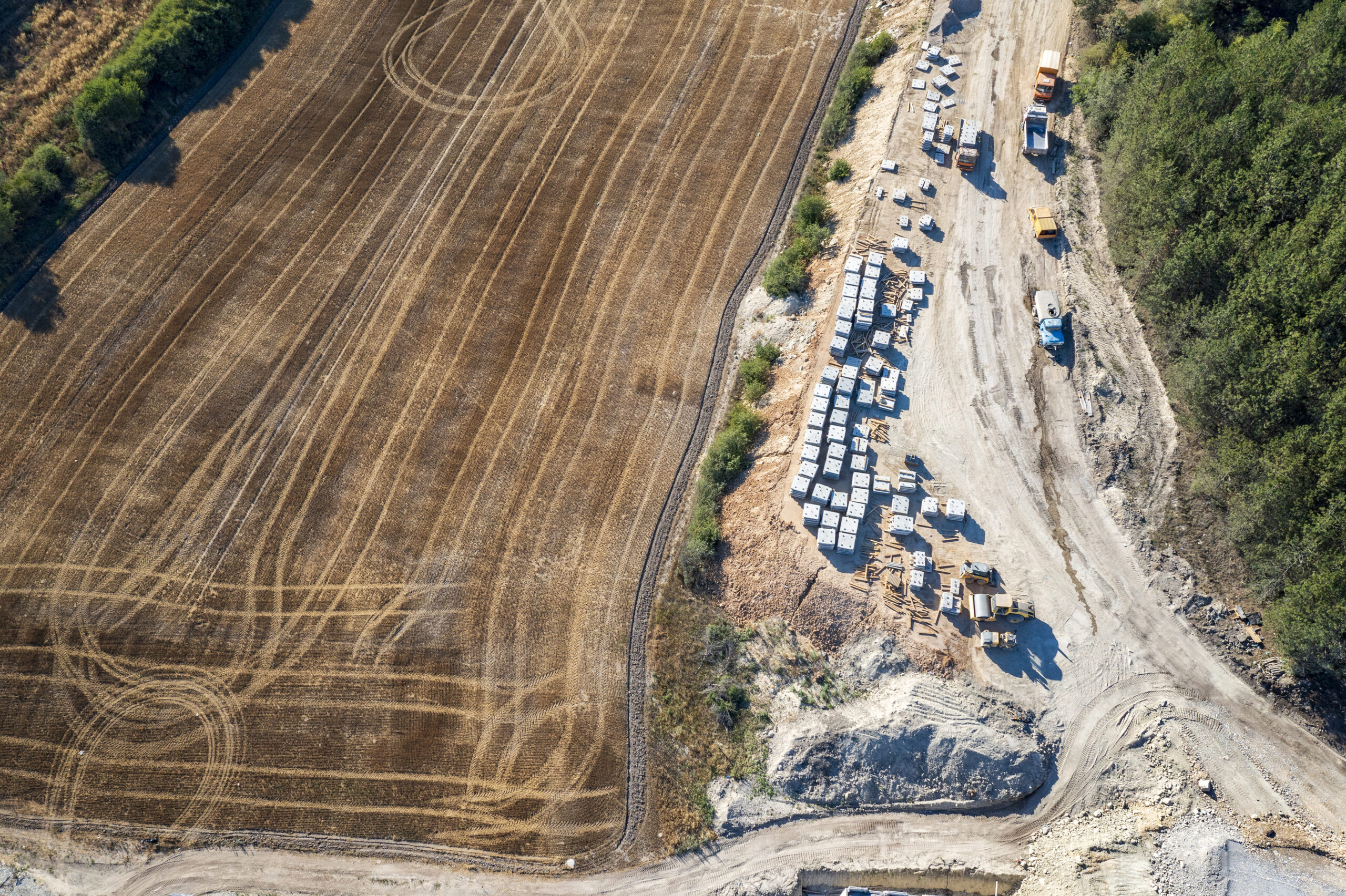 construction-site-2024-01-22-16-12-07-utc